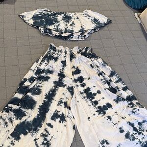 Chic Tie-Dye Wide Leg Set